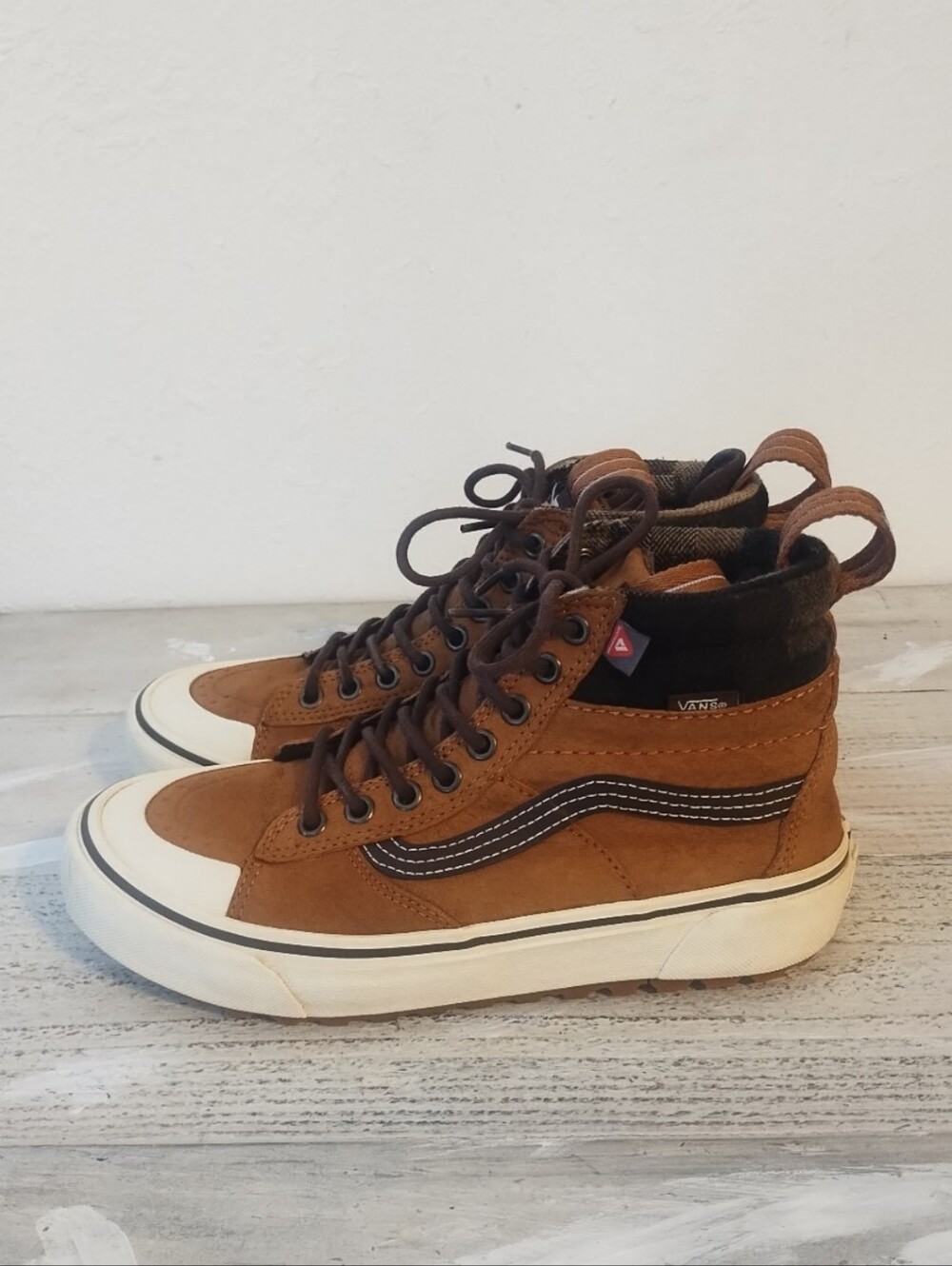 Vans Sk8-Hi MTE DX WATER RESISTANT Glazed Ginger Scotchquard unisex